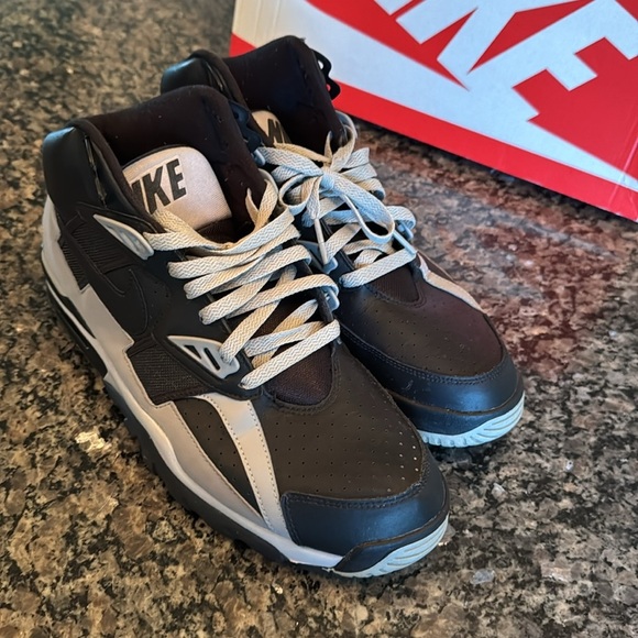 Nike air trainer SC high raiders 2012 sneakers EUC 10.5 - Picture 14 of 16